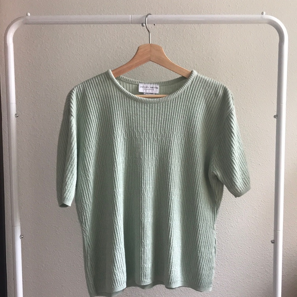 Jaclyn Smith Knit sweater t-shirt